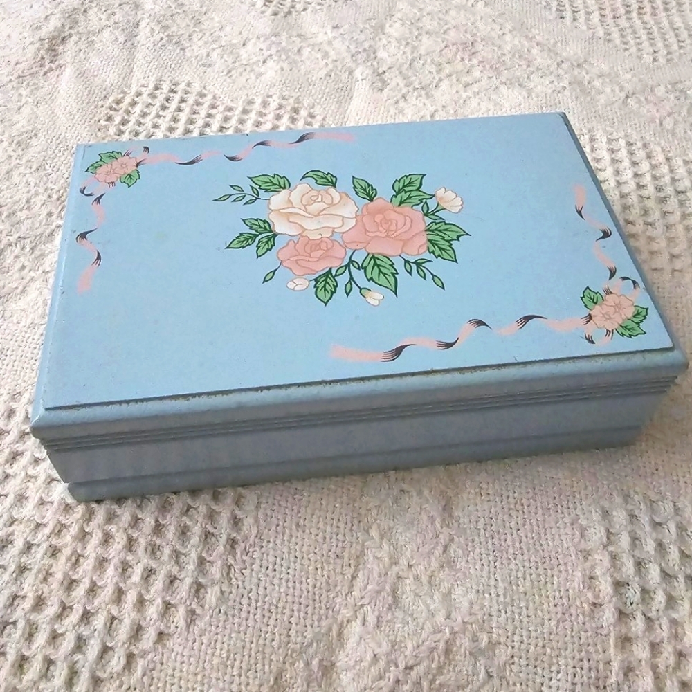 Vtg Wooden Shabby Chic Jewelry Box